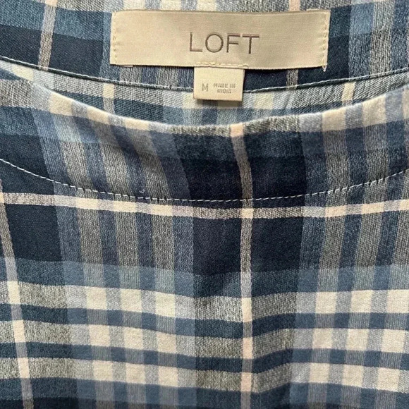 Loft Blue Plaid Top with 3/4 Elastic Sleeves Size Medium - Picture 3 of 7